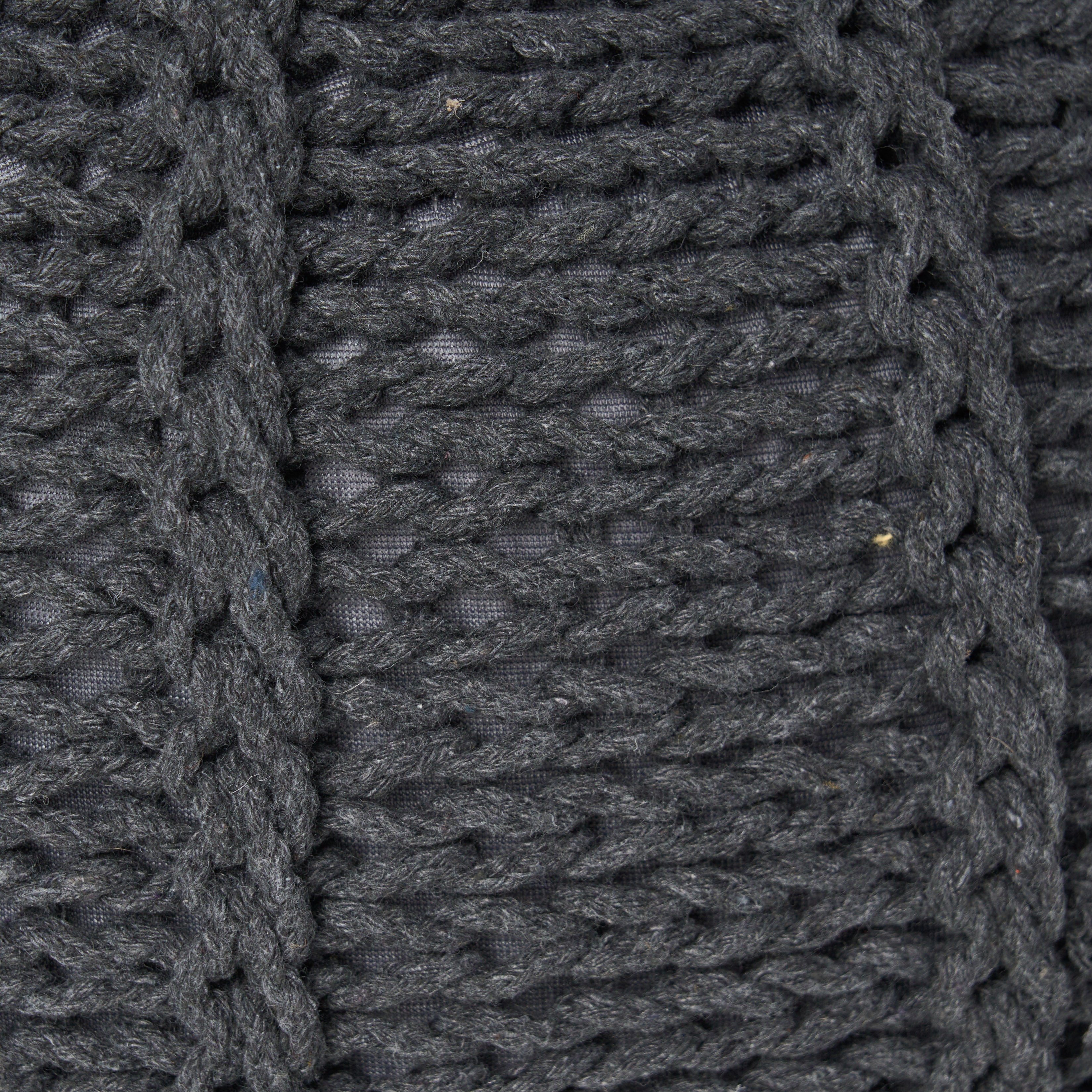 Corisande Knitted Cotton Pouf